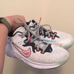 Nike Giannis Basketball Shoes